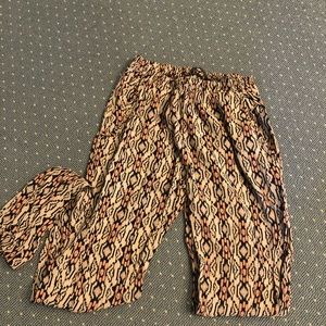 Brandy Melville pants